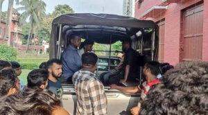 যুবককে পিটিয়ে