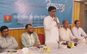 কুমিল্লায় সাংবাদিকদের নিয়ে